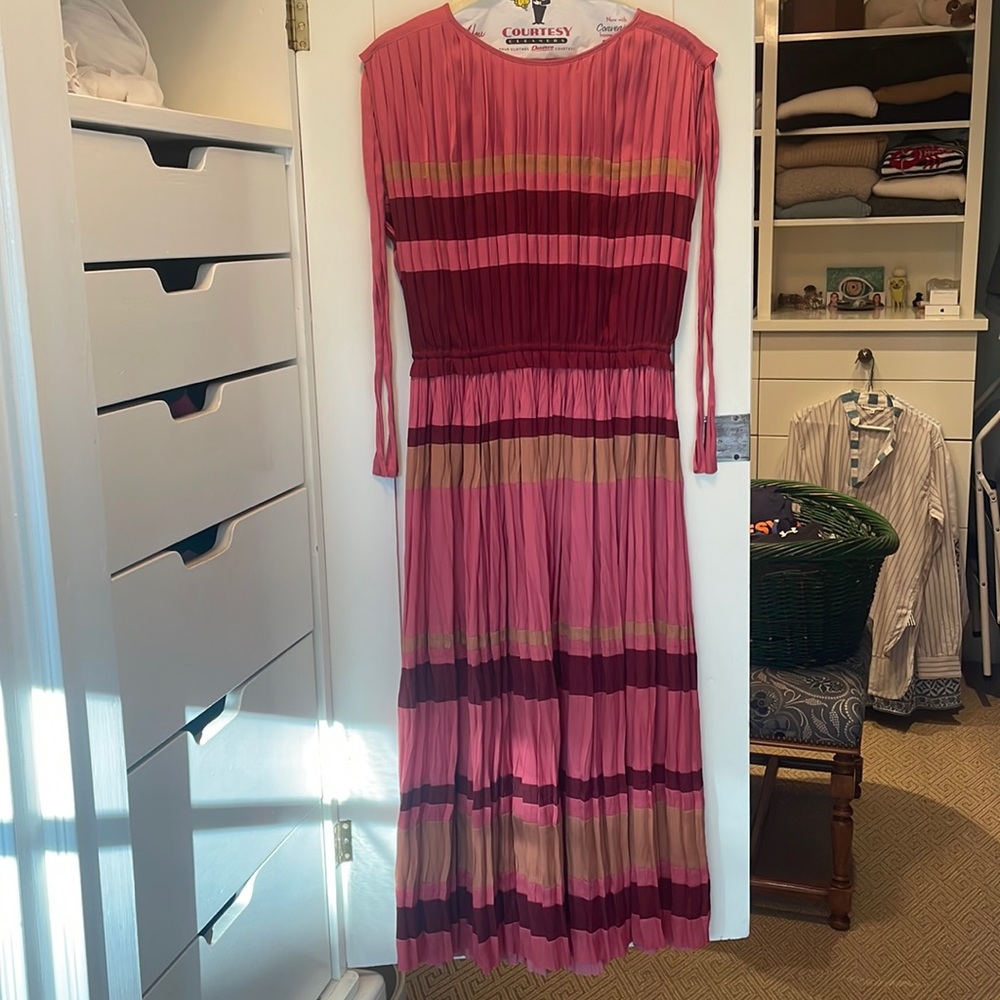 Ulla Johnson sleeveless midi dress size 6 never been worn